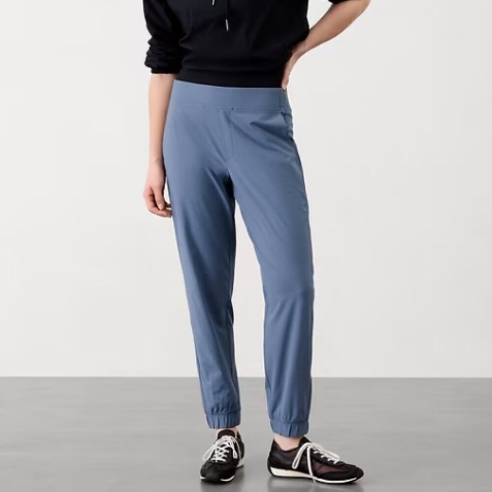Like New! ATHLETA Brooklyn Mid-rise Jogger Zip Ankle in 6 - Picture 1 of 15